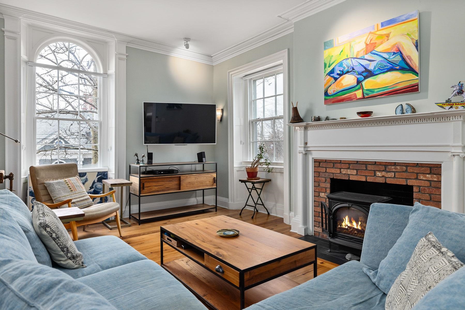 180 Middle Street Unit: 3