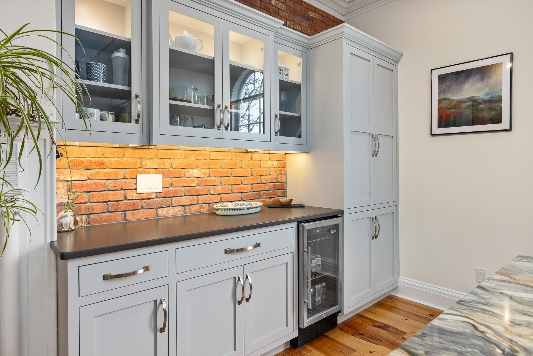 180 Middle Street Unit: 3