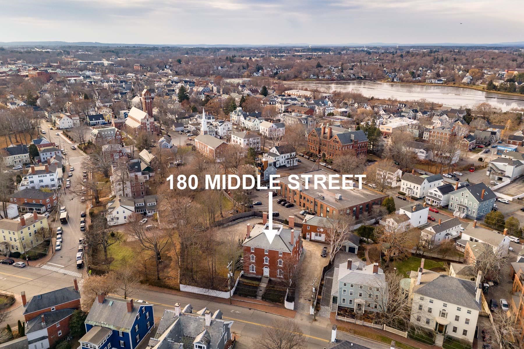 180 Middle Street Unit: 3