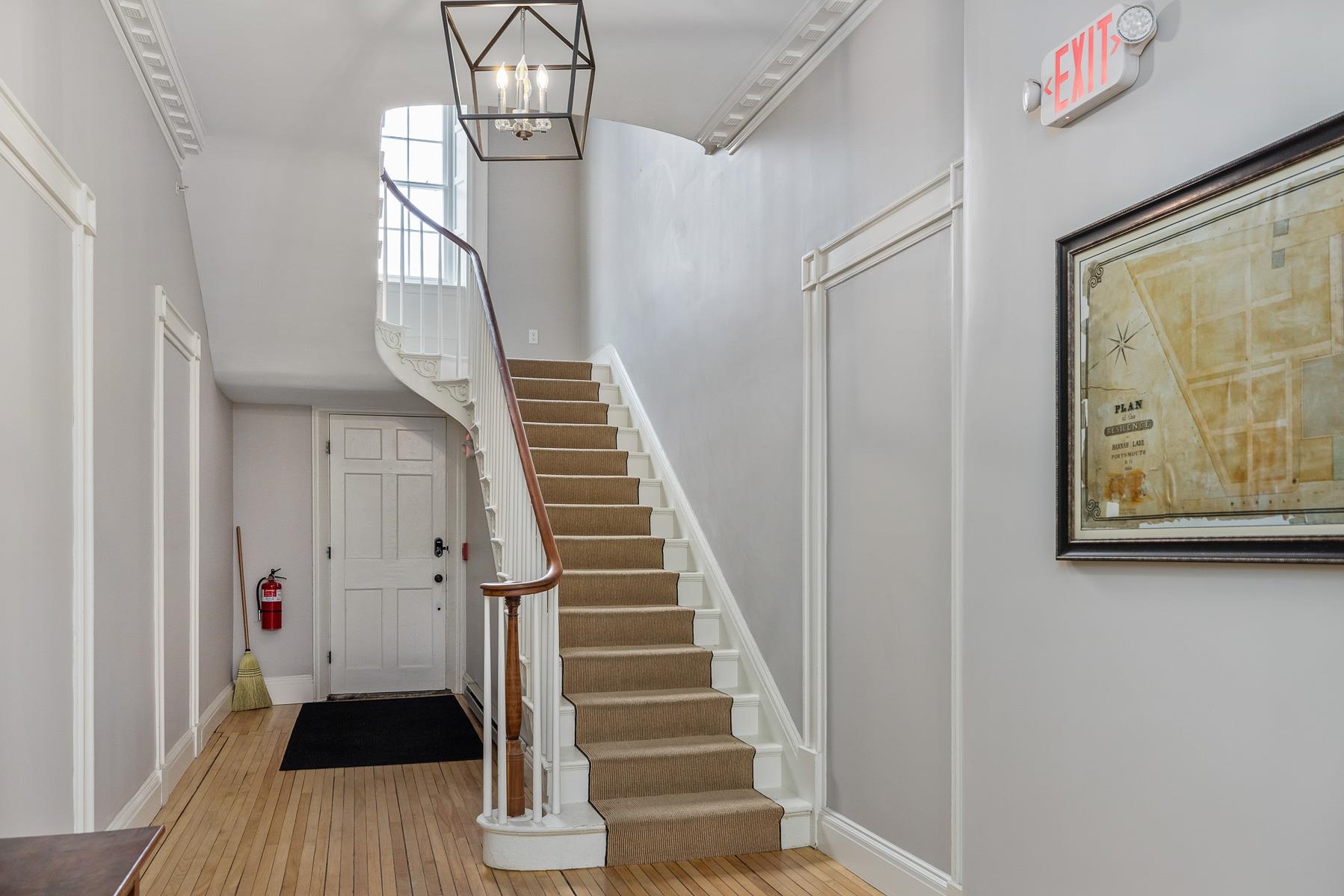 180 Middle Street Unit: 3