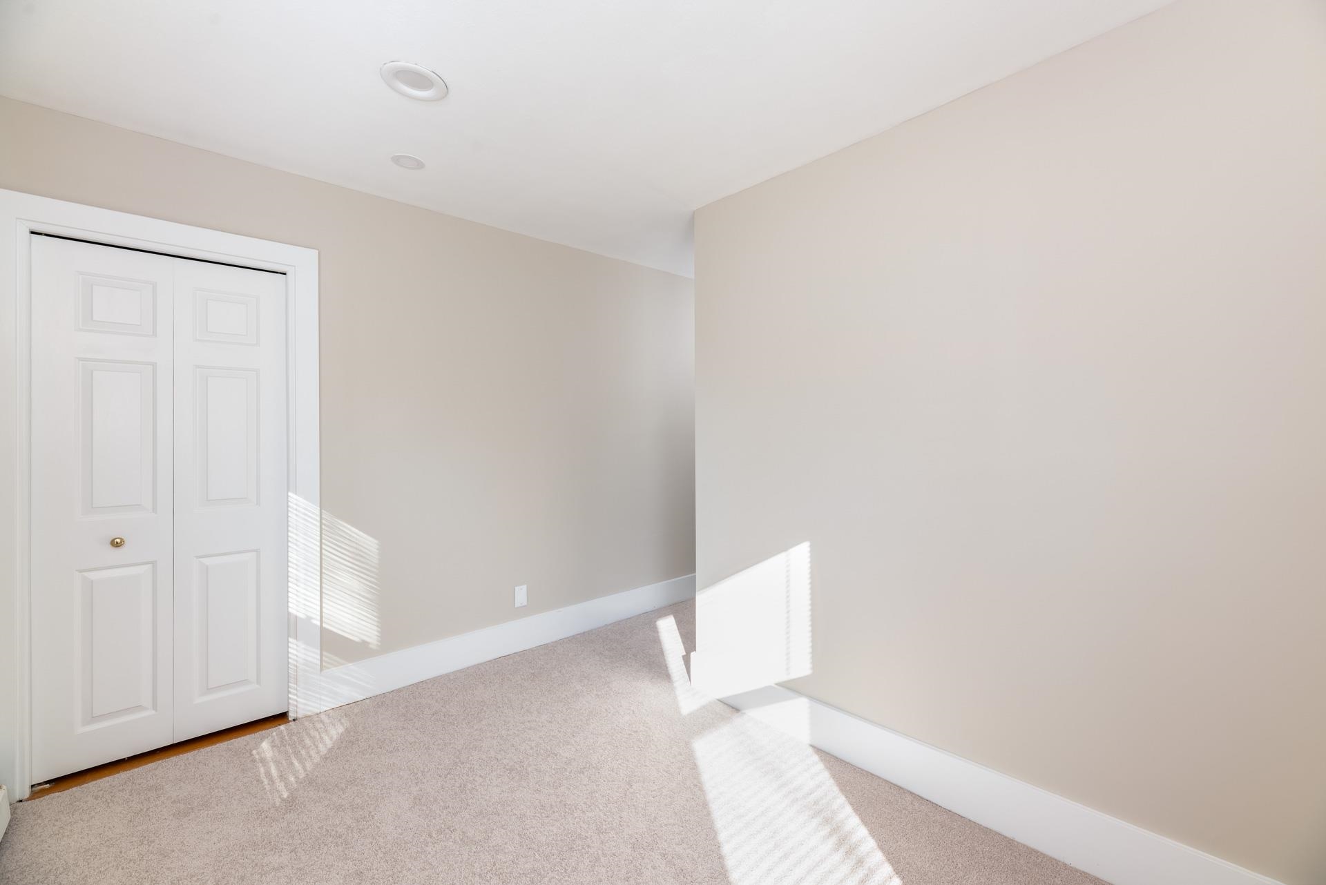 22 Dearborn Avenue
