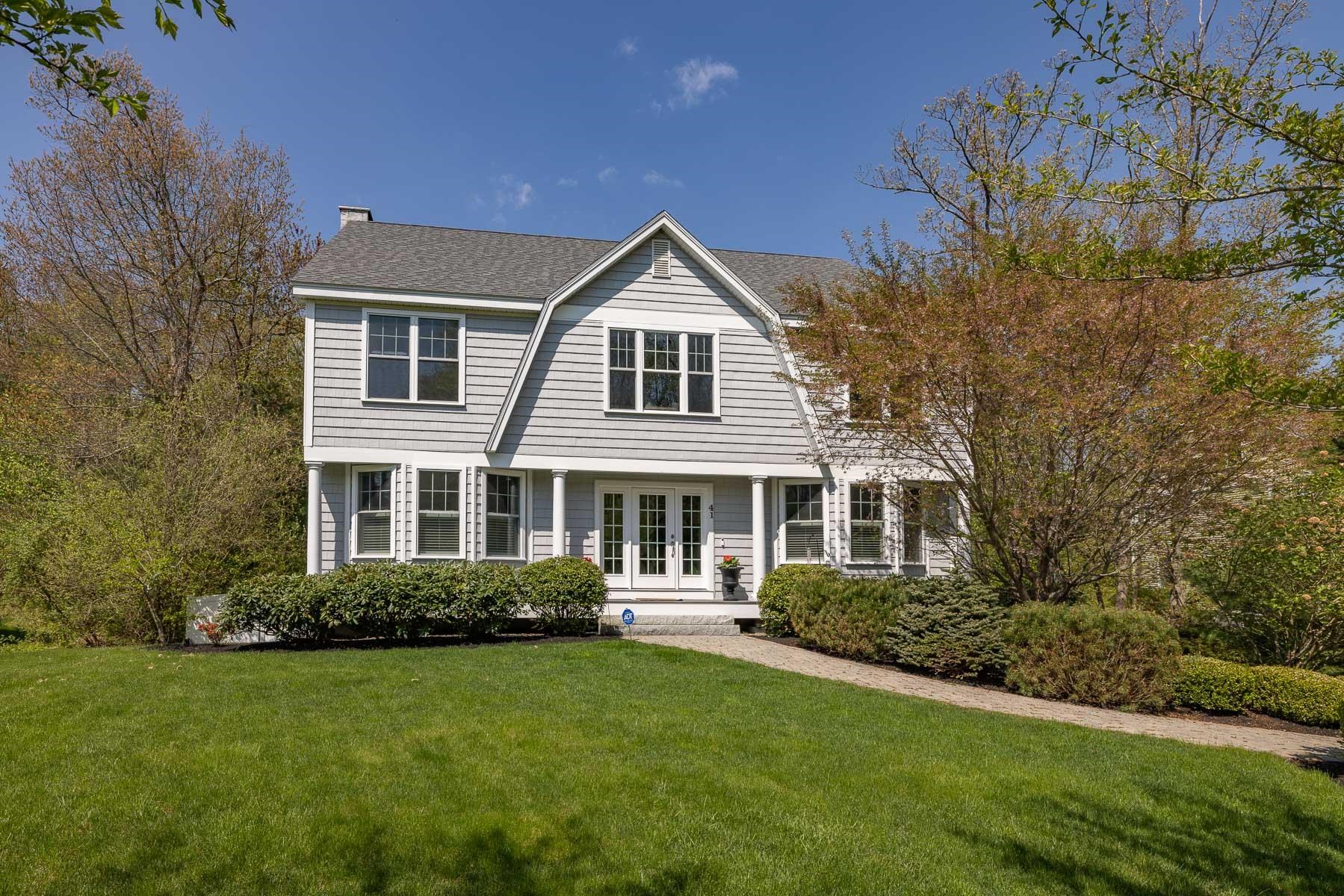 41 Chisholm Farm Drive
