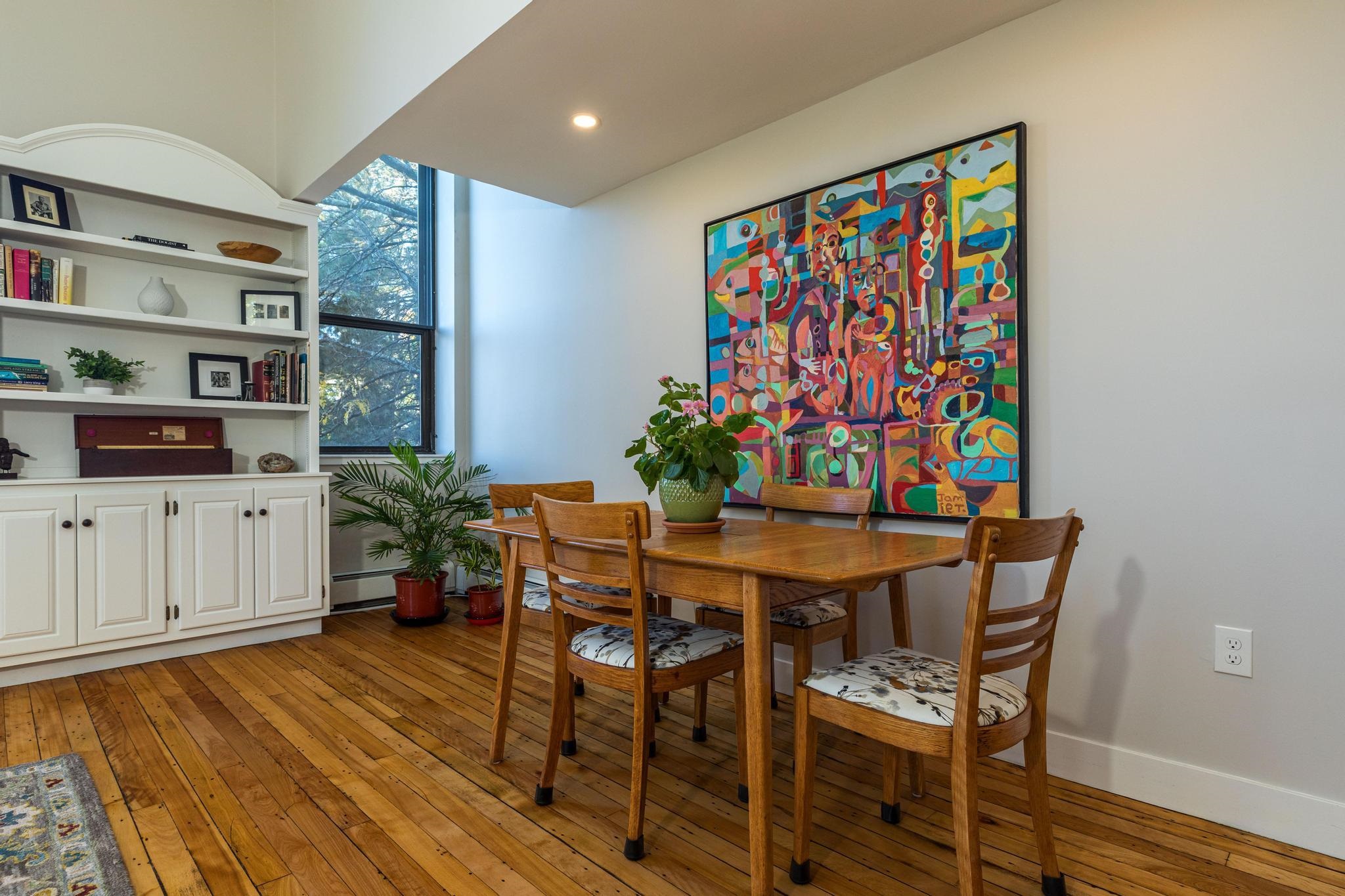 609 State Street Unit: 3