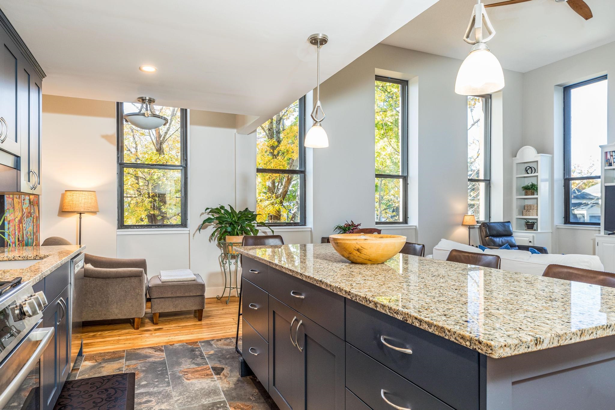 609 State Street Unit: 3