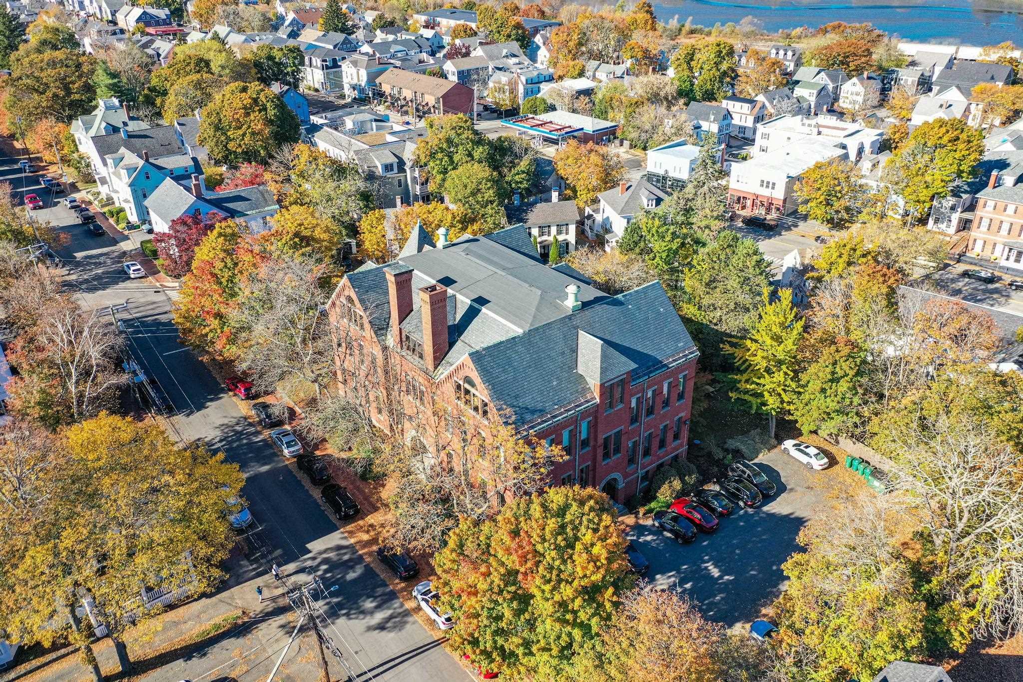 609 State Street Unit: 3