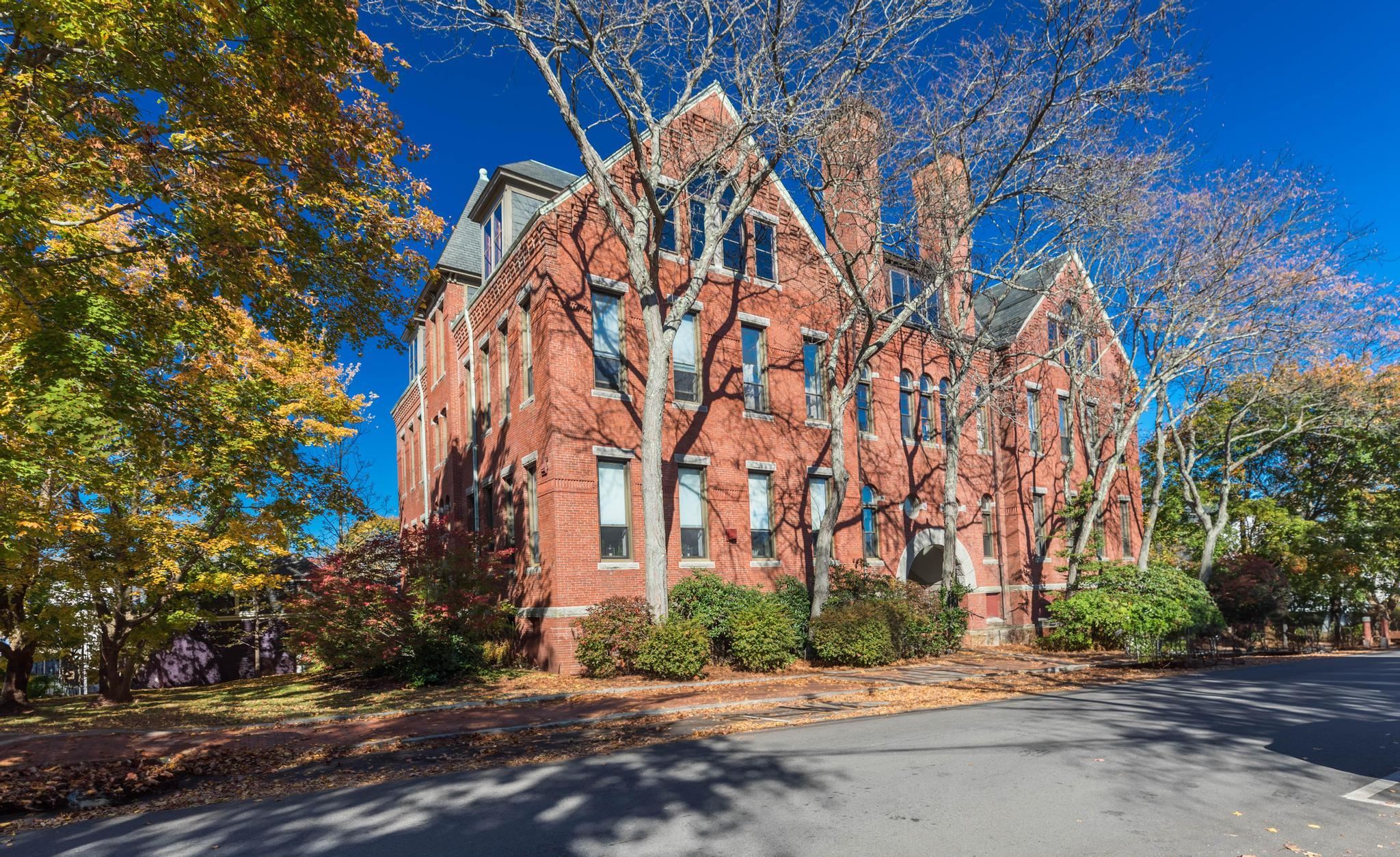 609 State Street Unit: 3