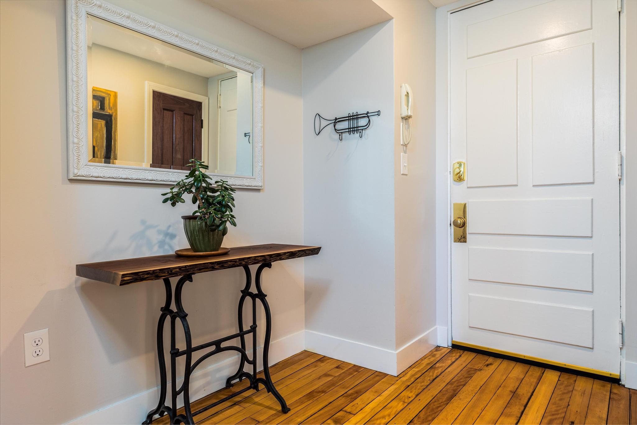 609 State Street Unit: 3