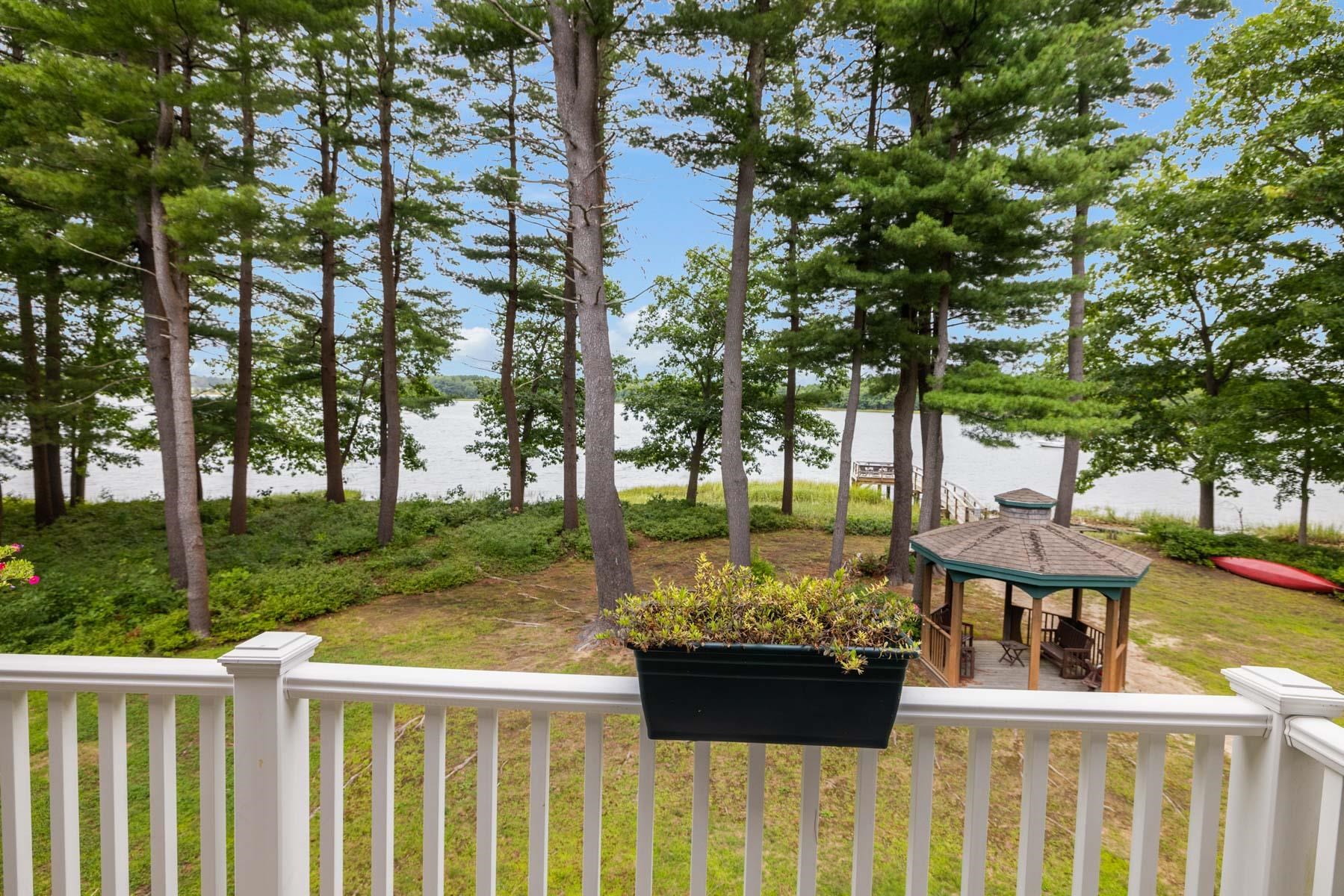 45 Clearwater Drive