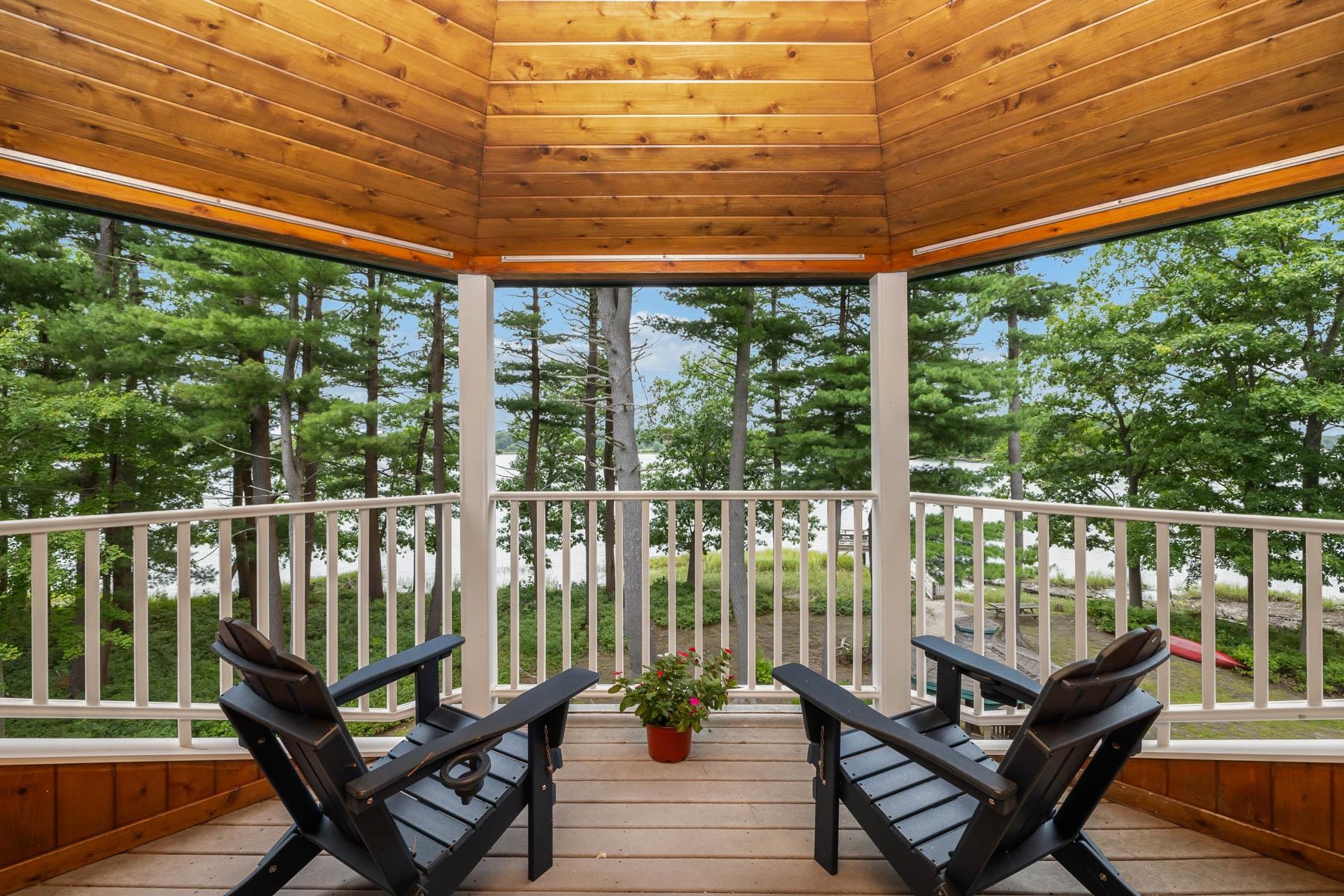 45 Clearwater Drive