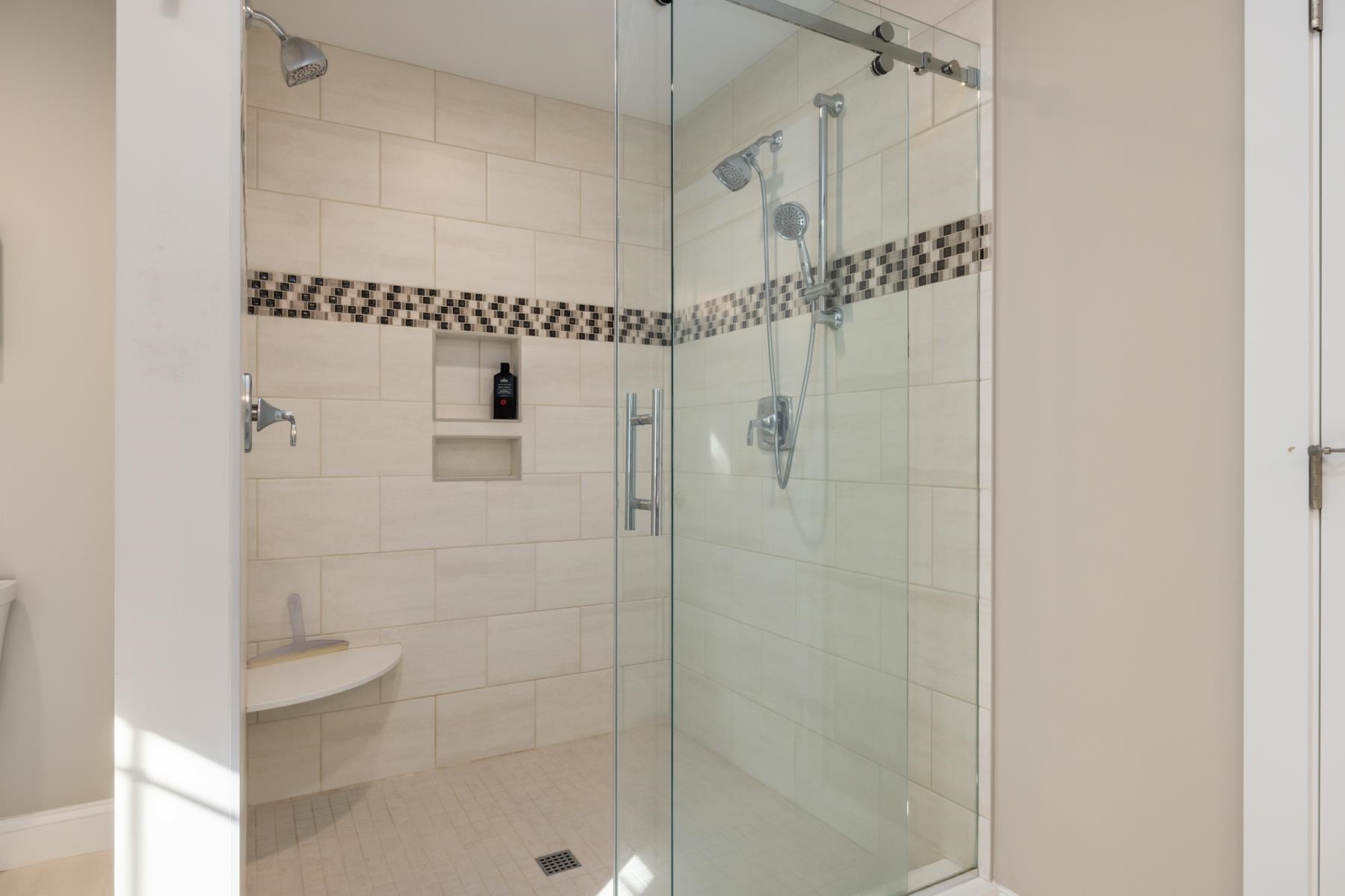 1163 Sagamore Avenue Unit: 50