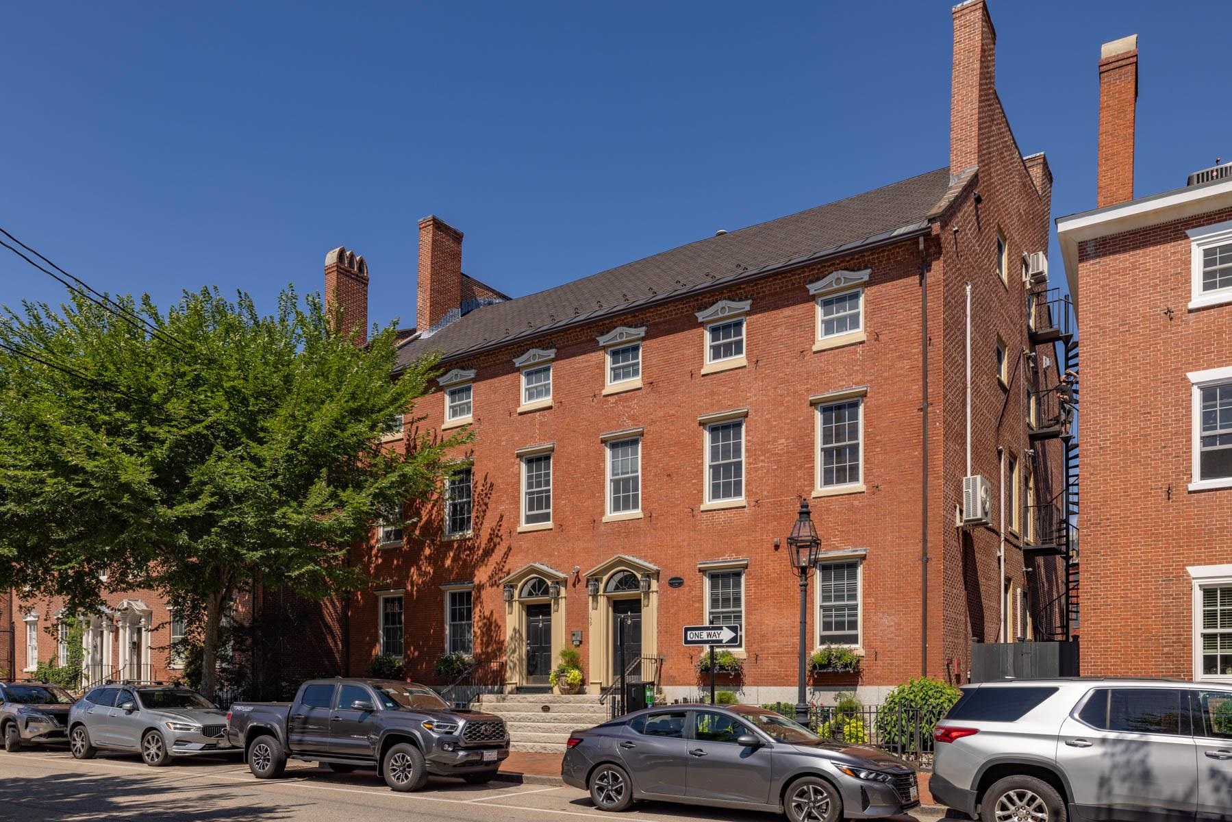 159 State Street Unit: 4B