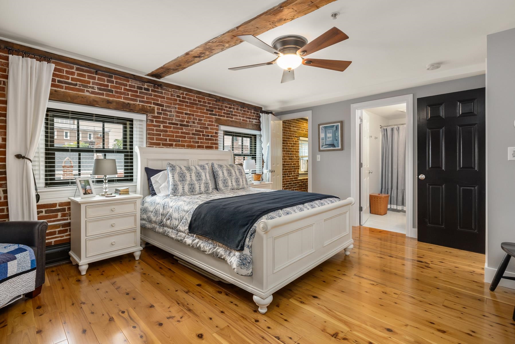 159 State Street Unit: 4B
