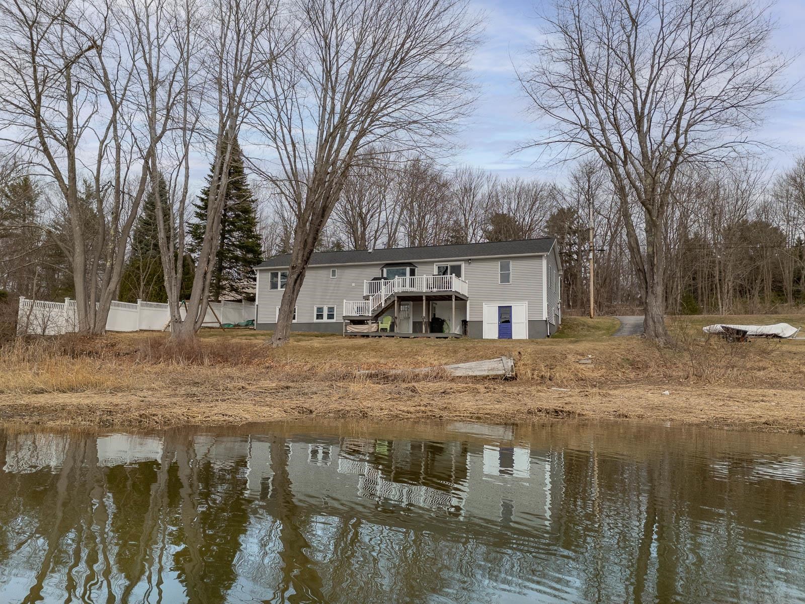 105 Spur Road