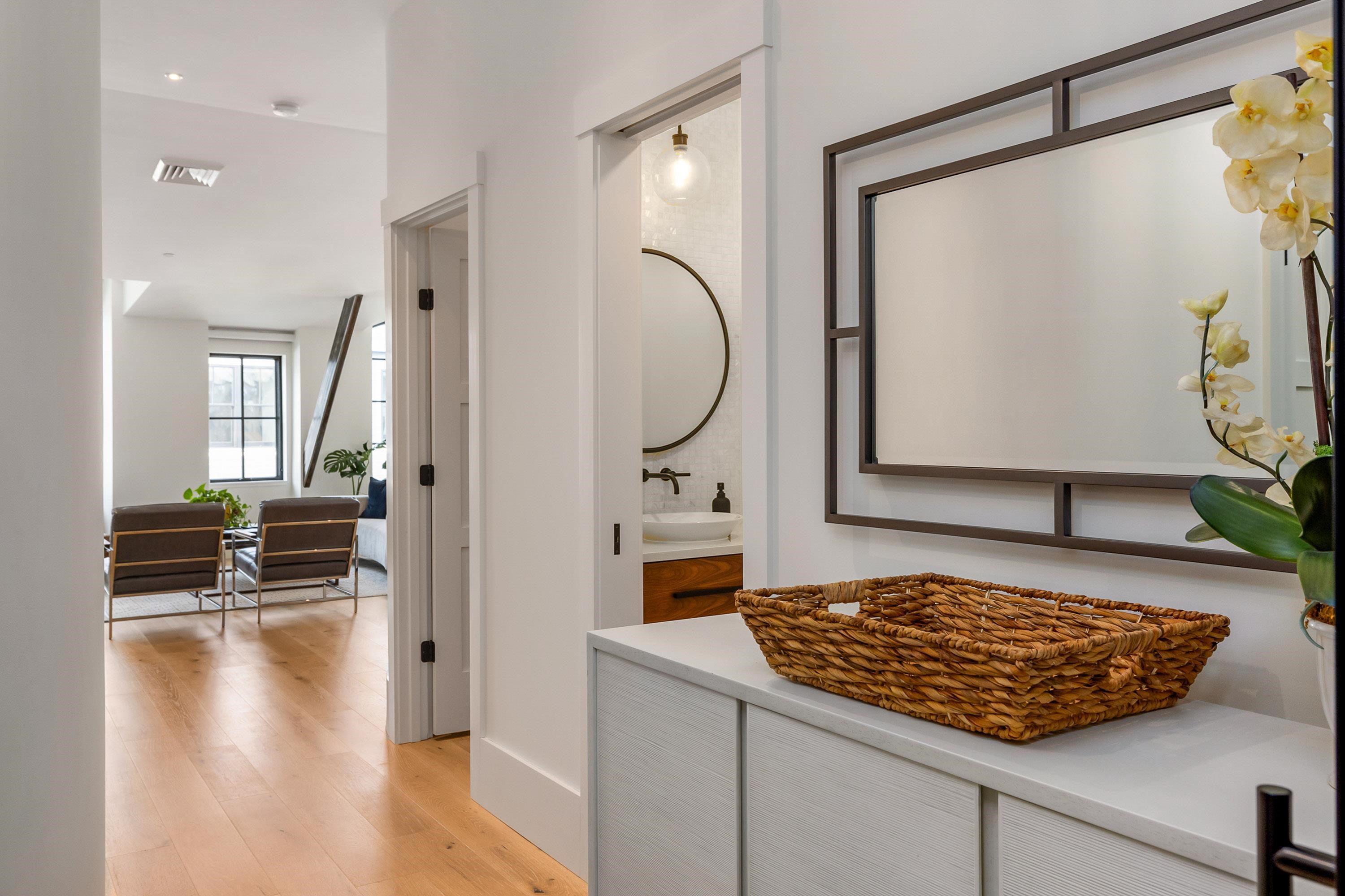 25 Maplewood Avenue Unit: 403