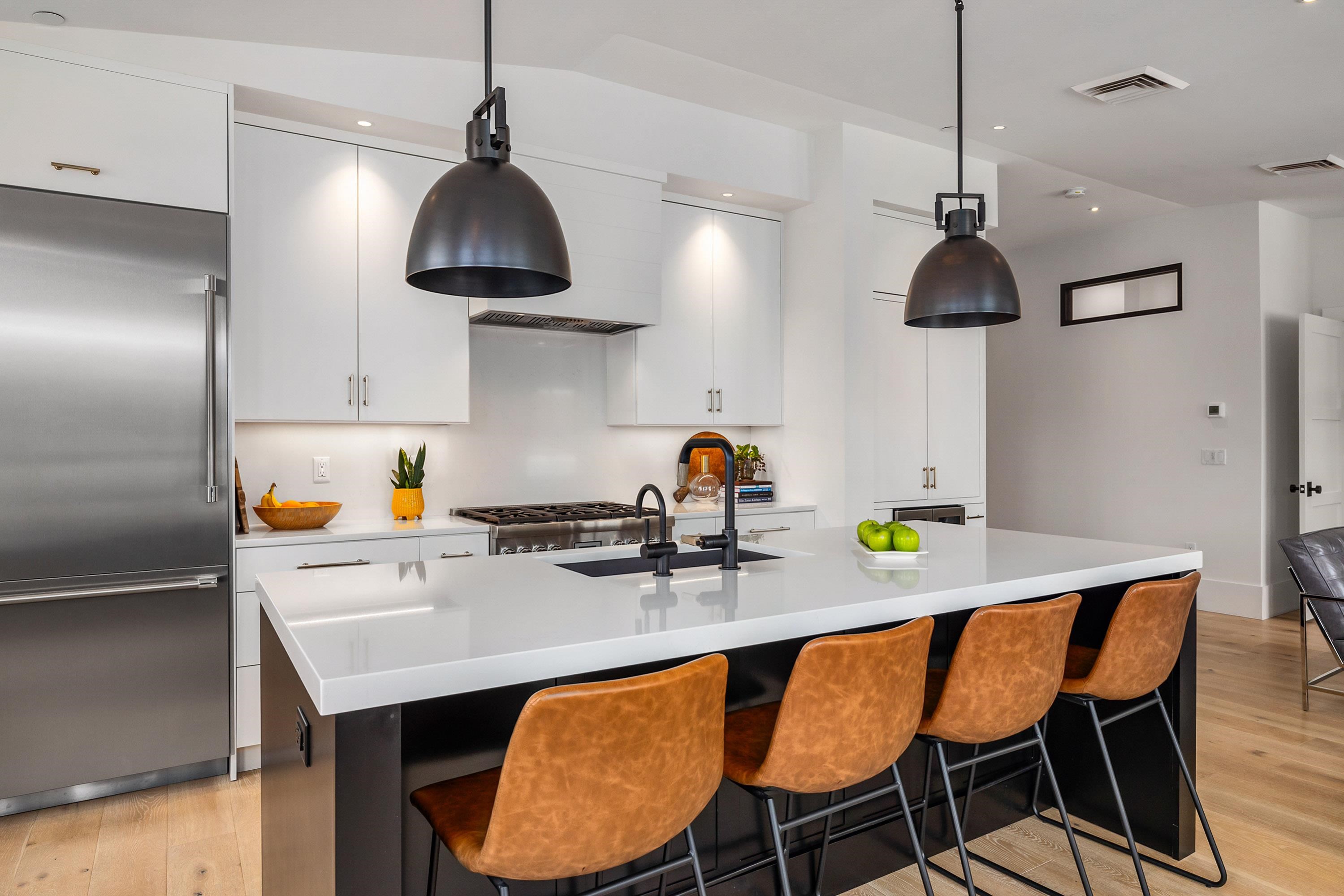 25 Maplewood Avenue Unit: 403