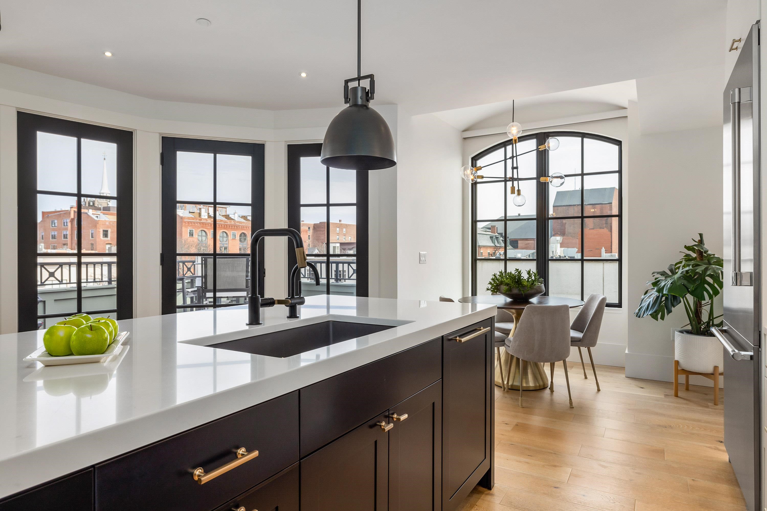 25 Maplewood Avenue Unit: 403