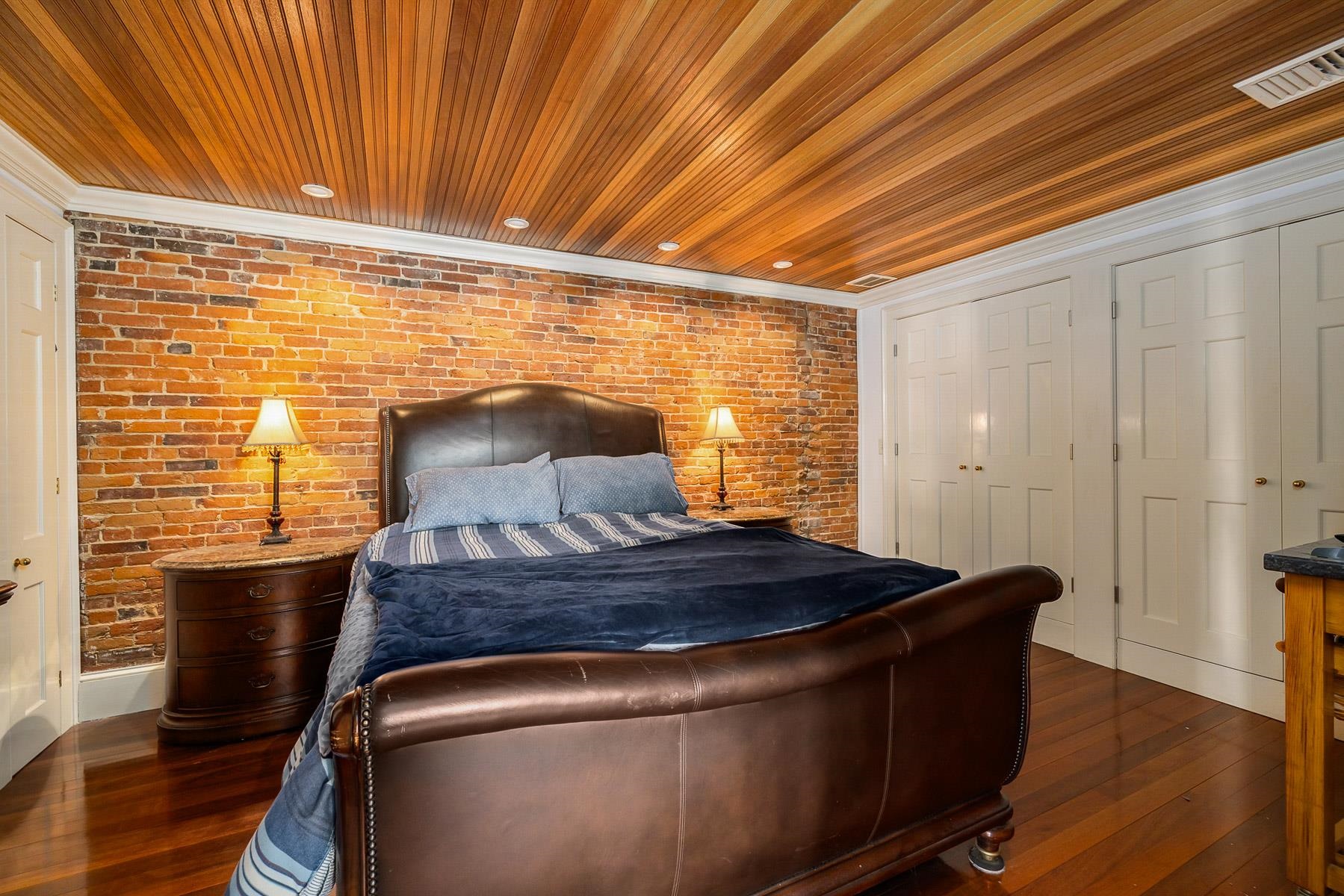 73 Daniel Street Unit: 4