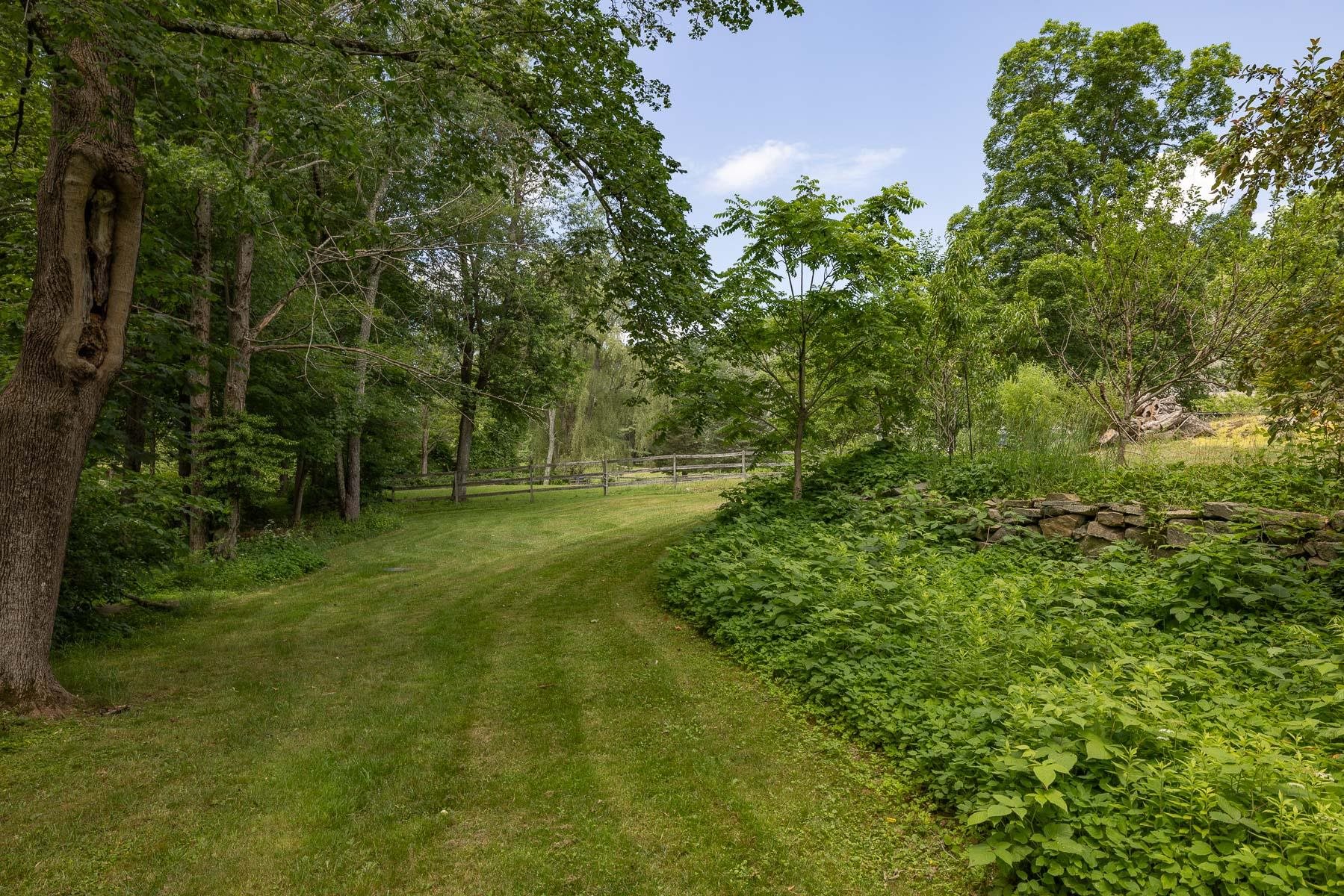 298 Exeter Road