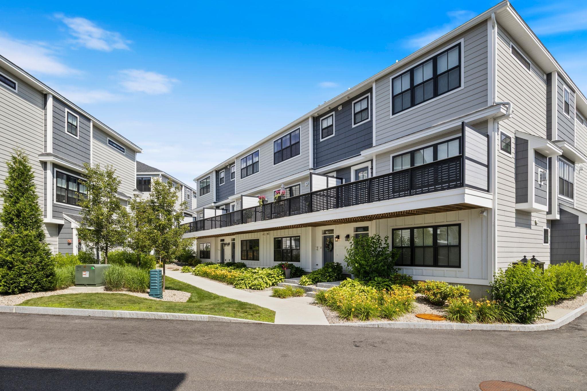 50 Cate Street Unit: 12