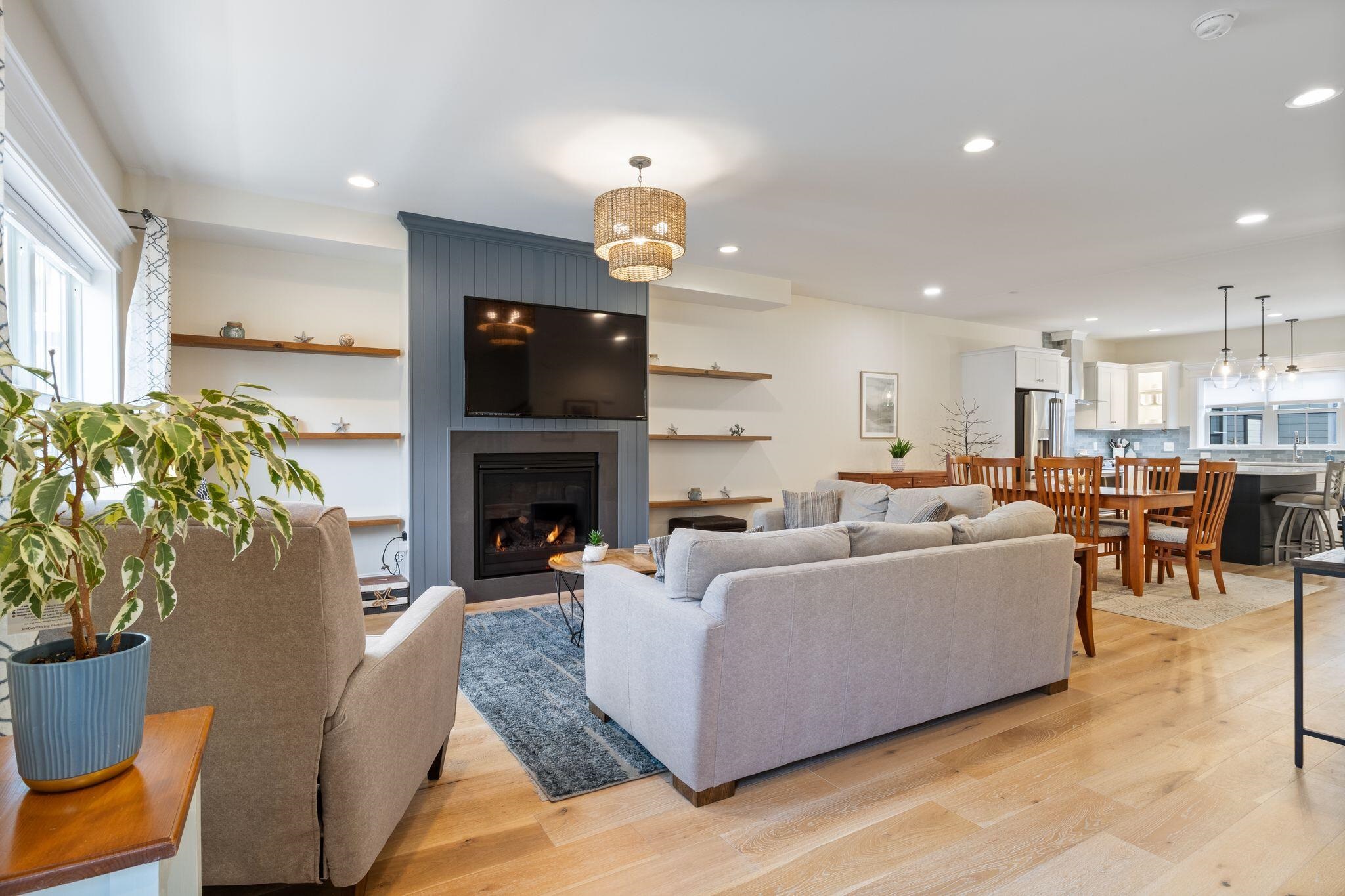 50 Cate Street Unit: 12