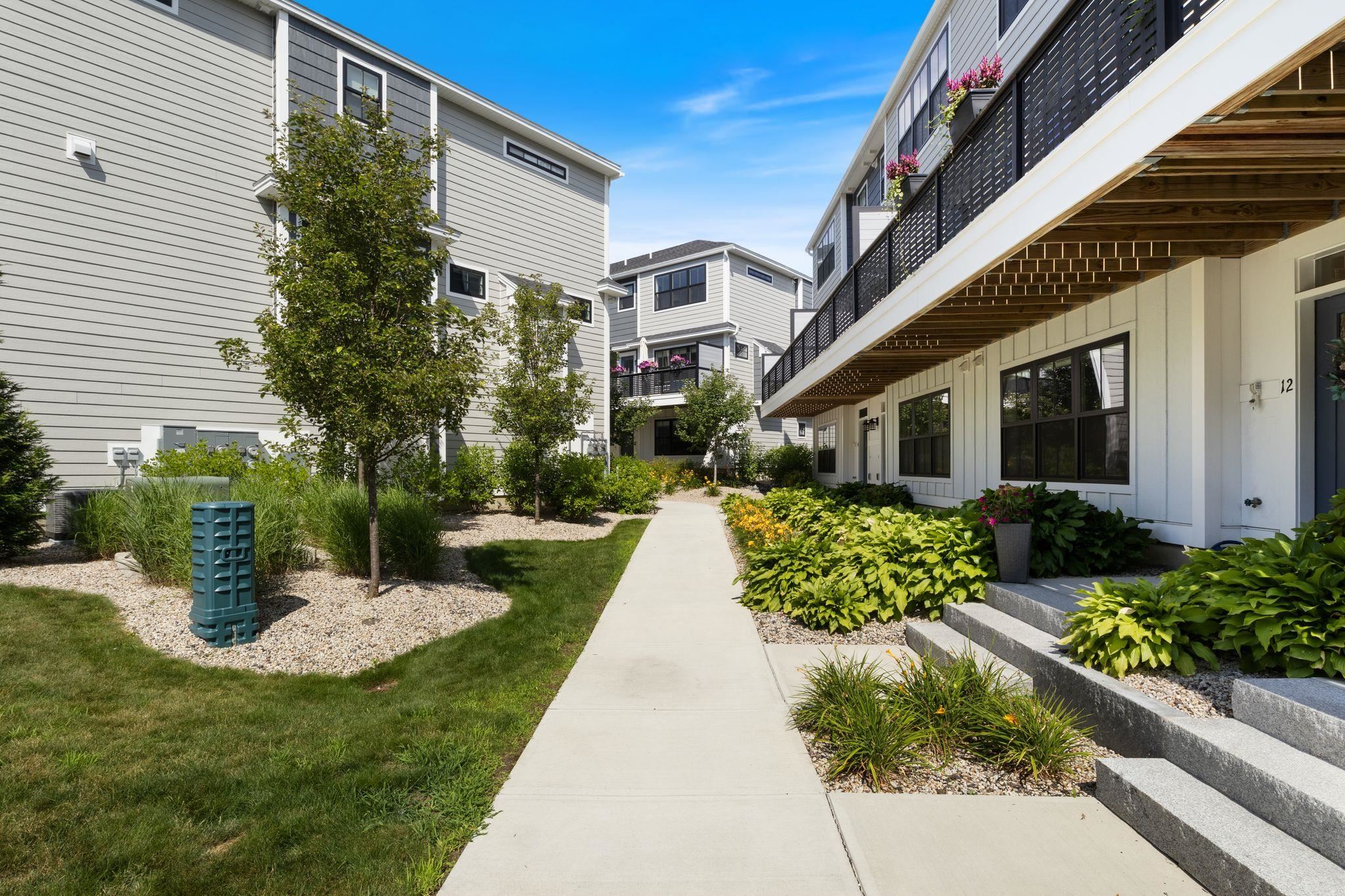 50 Cate Street Unit: 12