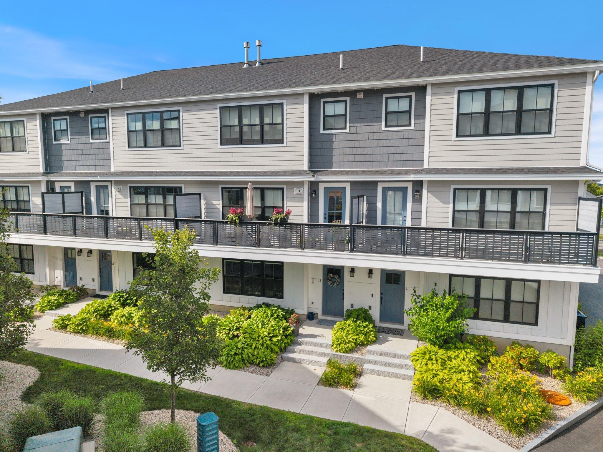 50 Cate Street Unit: 12