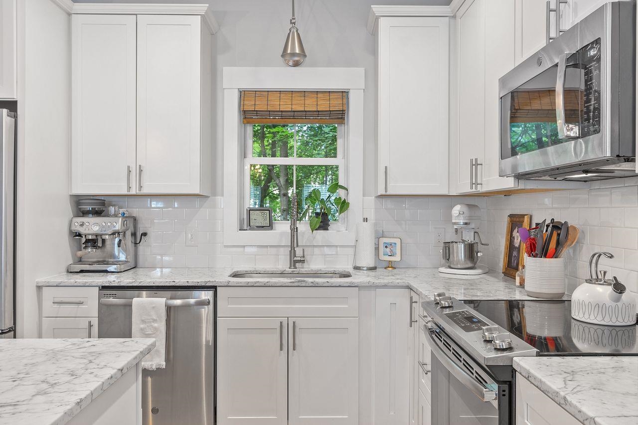 88 Silver Street Unit: 3