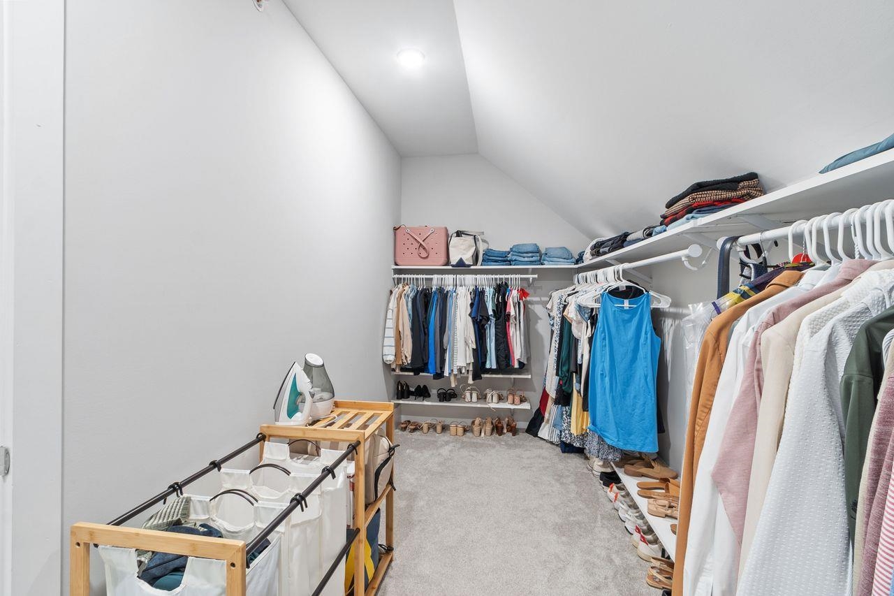 88 Silver Street Unit: 3