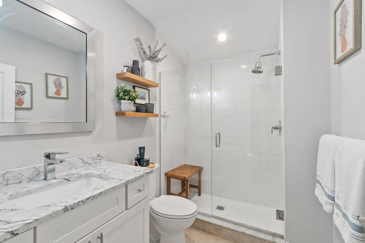 88 Silver Street Unit: 3