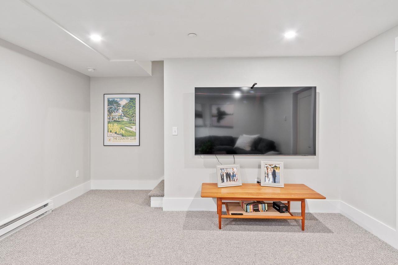 88 Silver Street Unit: 3