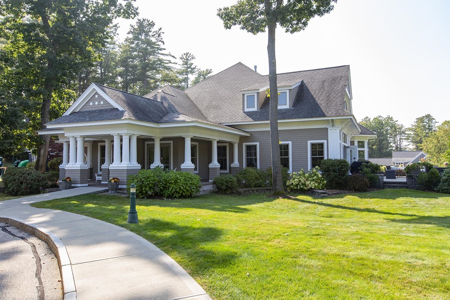 100 Shepards Cove Road Unit: G-305