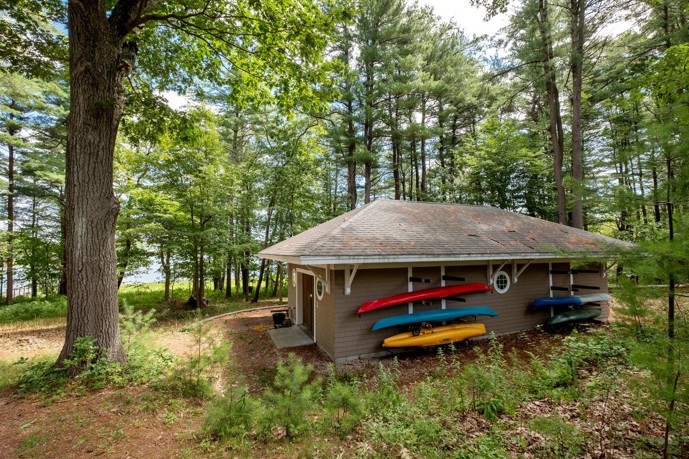 100 Shepards Cove Road Unit: G-305