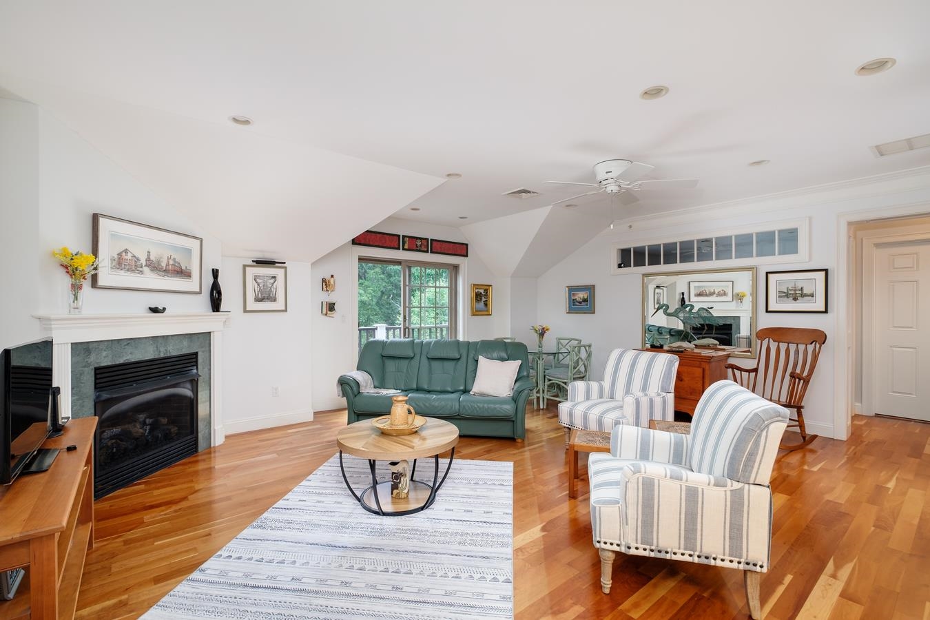 100 Shepards Cove Road Unit: G-305