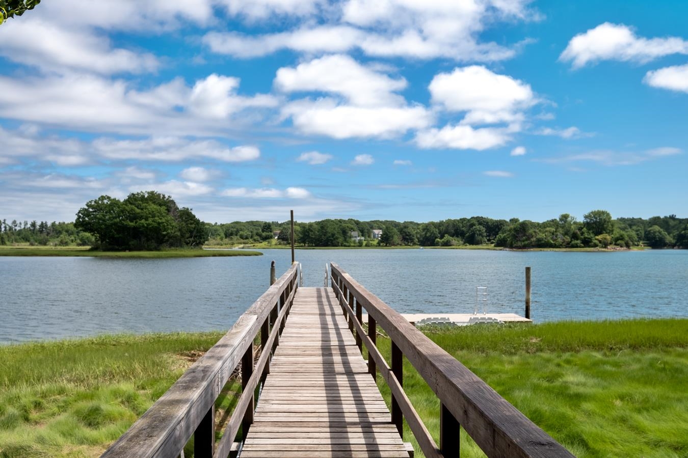 100 Shepards Cove Road Unit: G-305