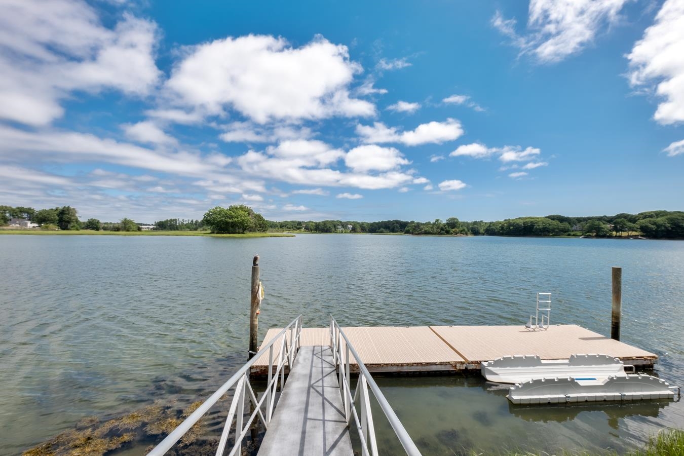 100 Shepards Cove Road Unit: G-305