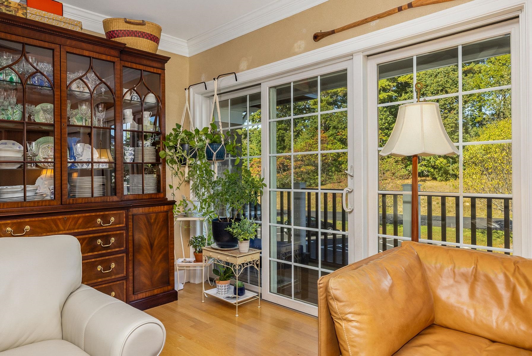 100 Shepards Cove Road Unit: F204