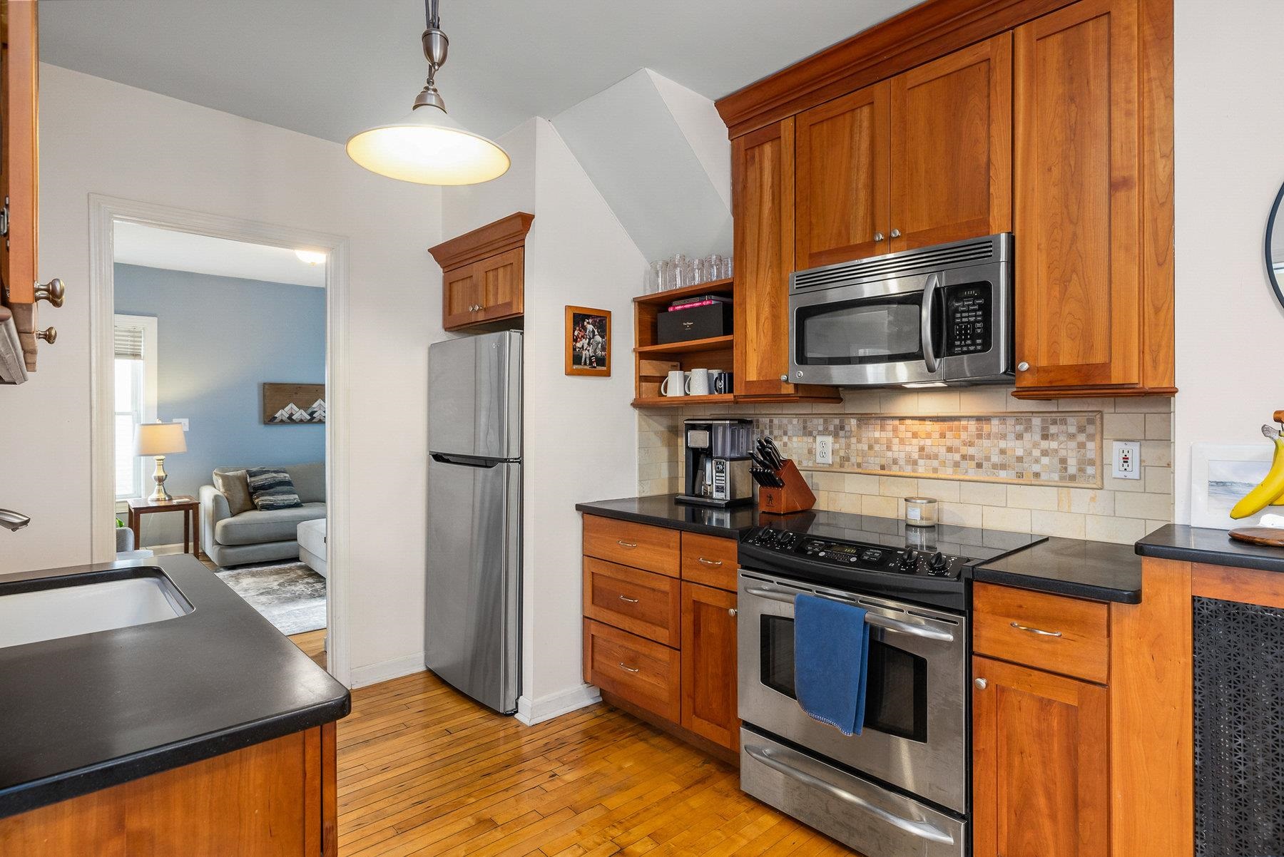 490 Islington Street Unit: 1