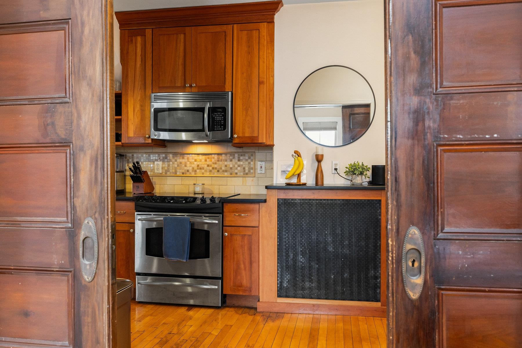 490 Islington Street Unit: 1