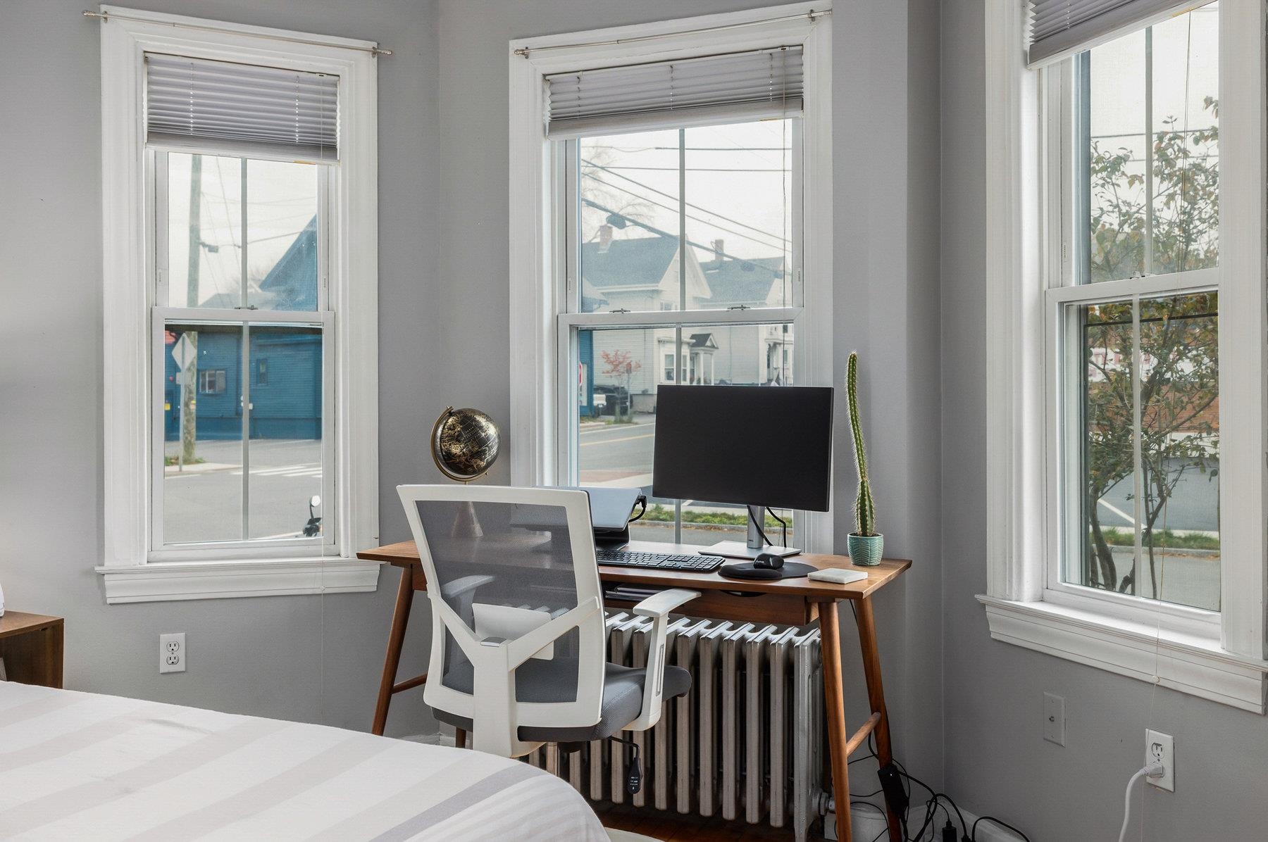 490 Islington Street Unit: 1