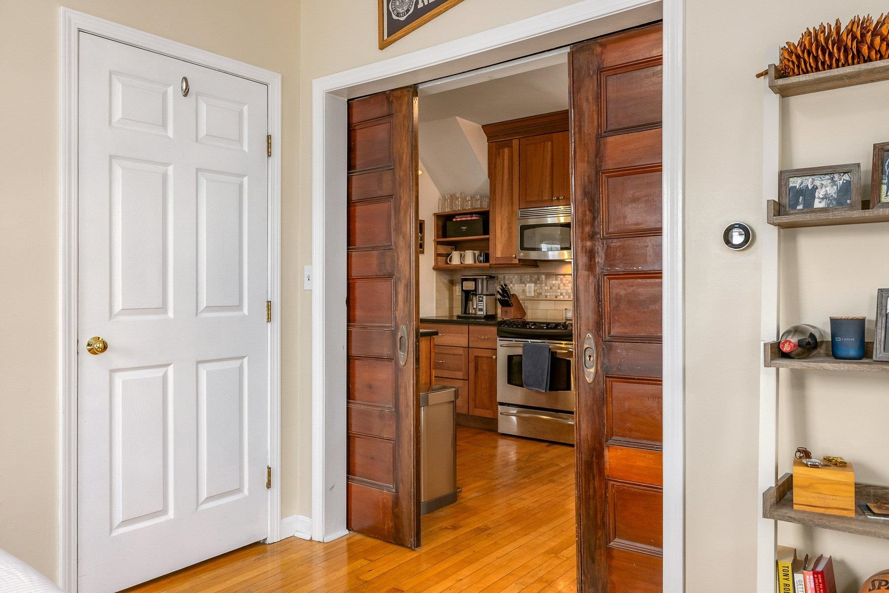 490 Islington Street Unit: 1