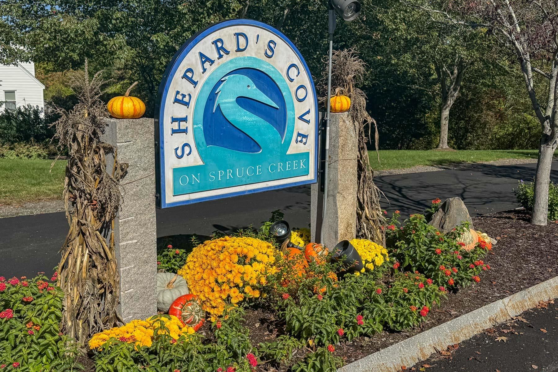 100 Shepards Cove Road Unit: F204