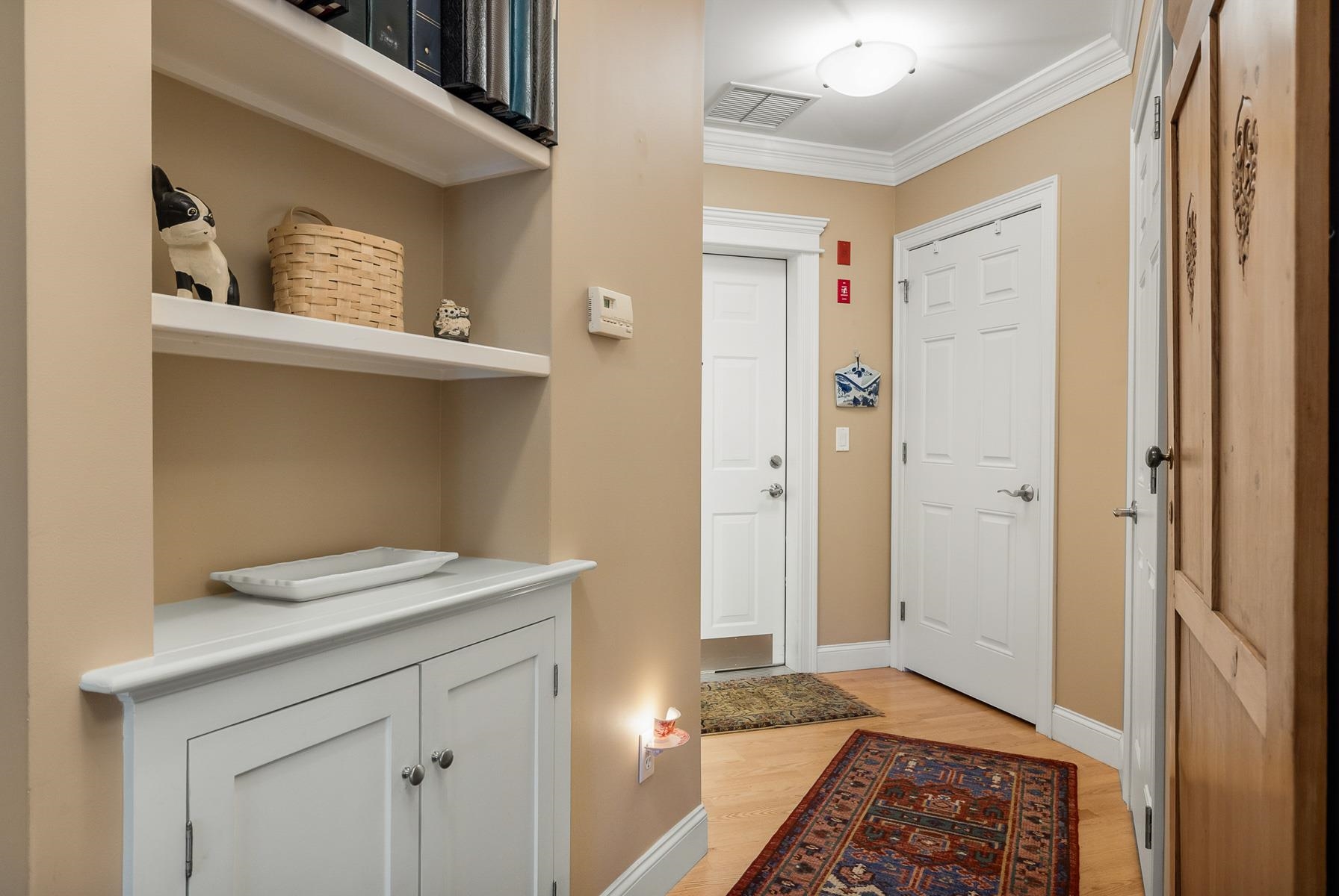 100 Shepards Cove Road Unit: F204