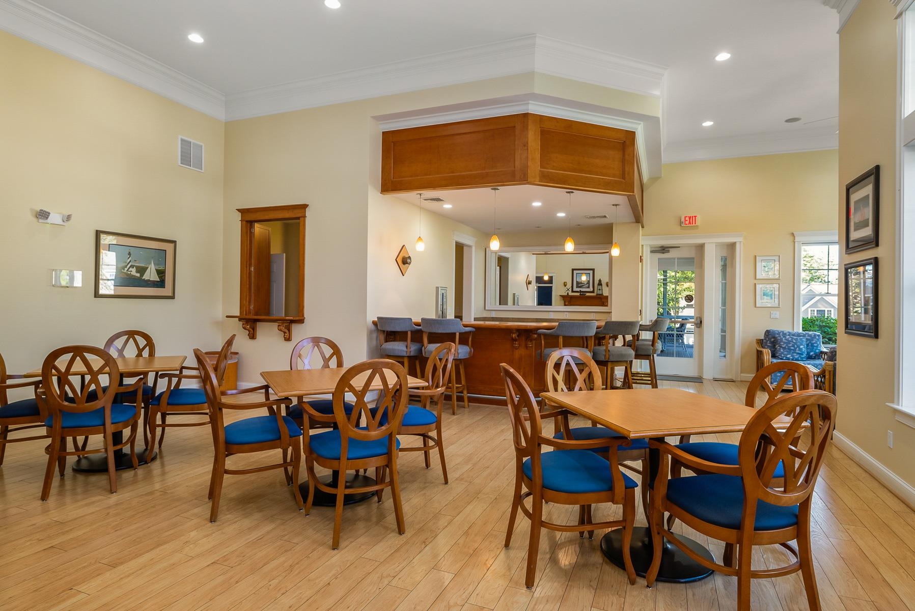 100 Shepards Cove Road Unit: F204