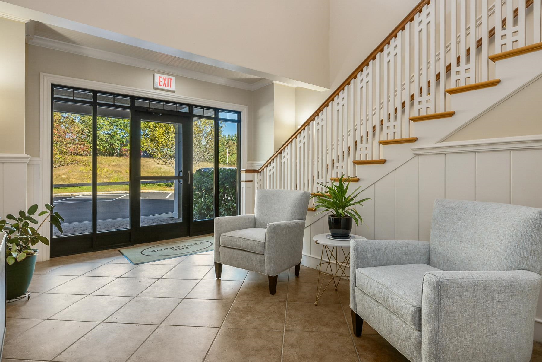 100 Shepards Cove Road Unit: F204