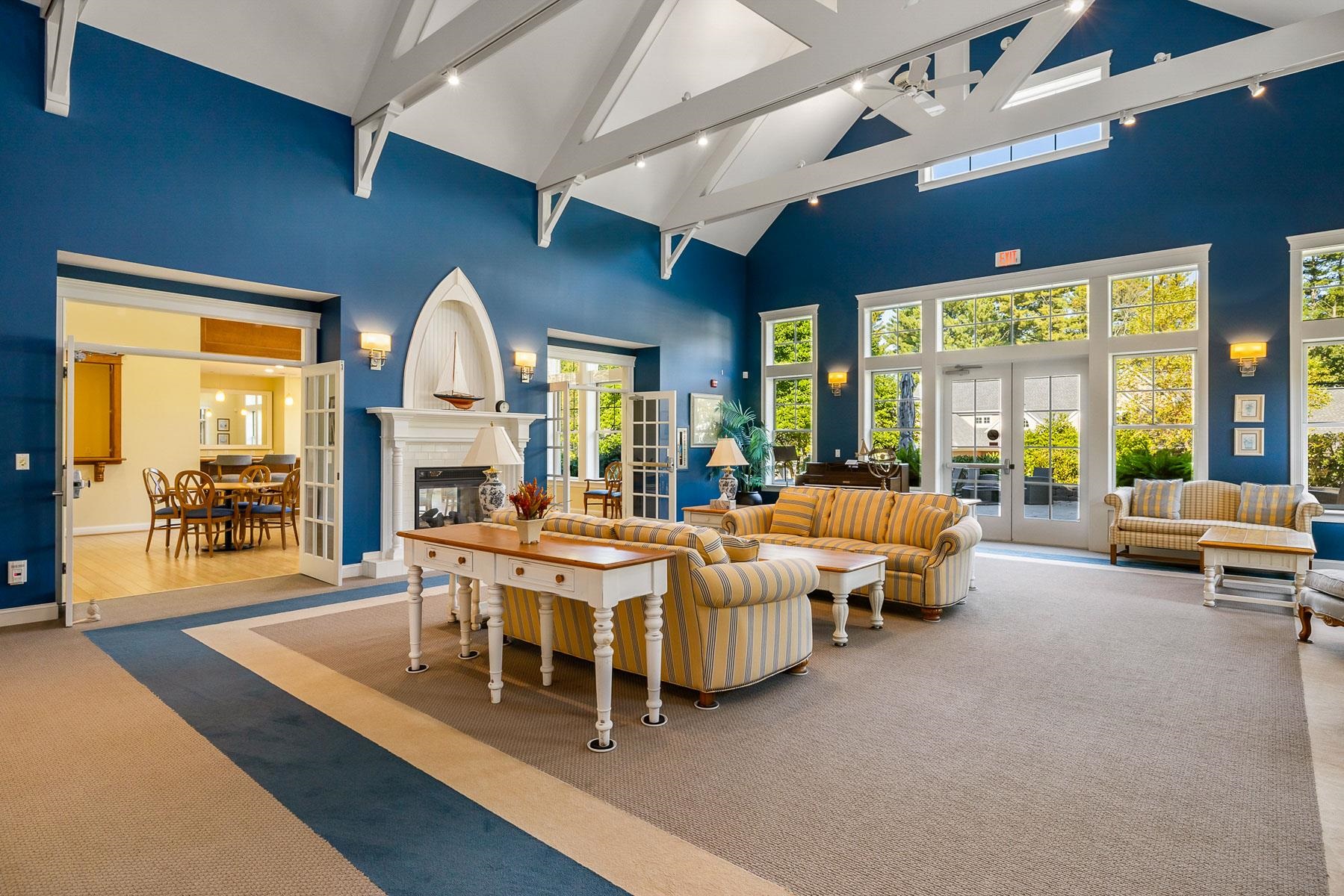 100 Shepards Cove Road Unit: F204