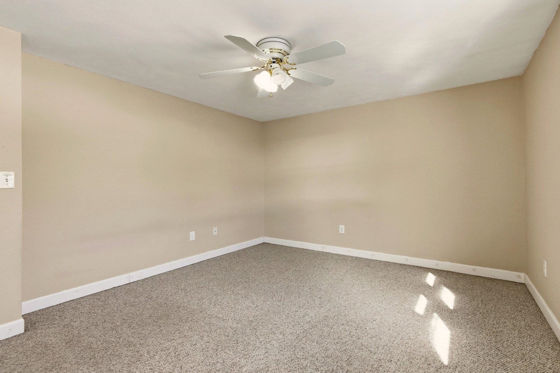 777 Middle Road Unit: 32