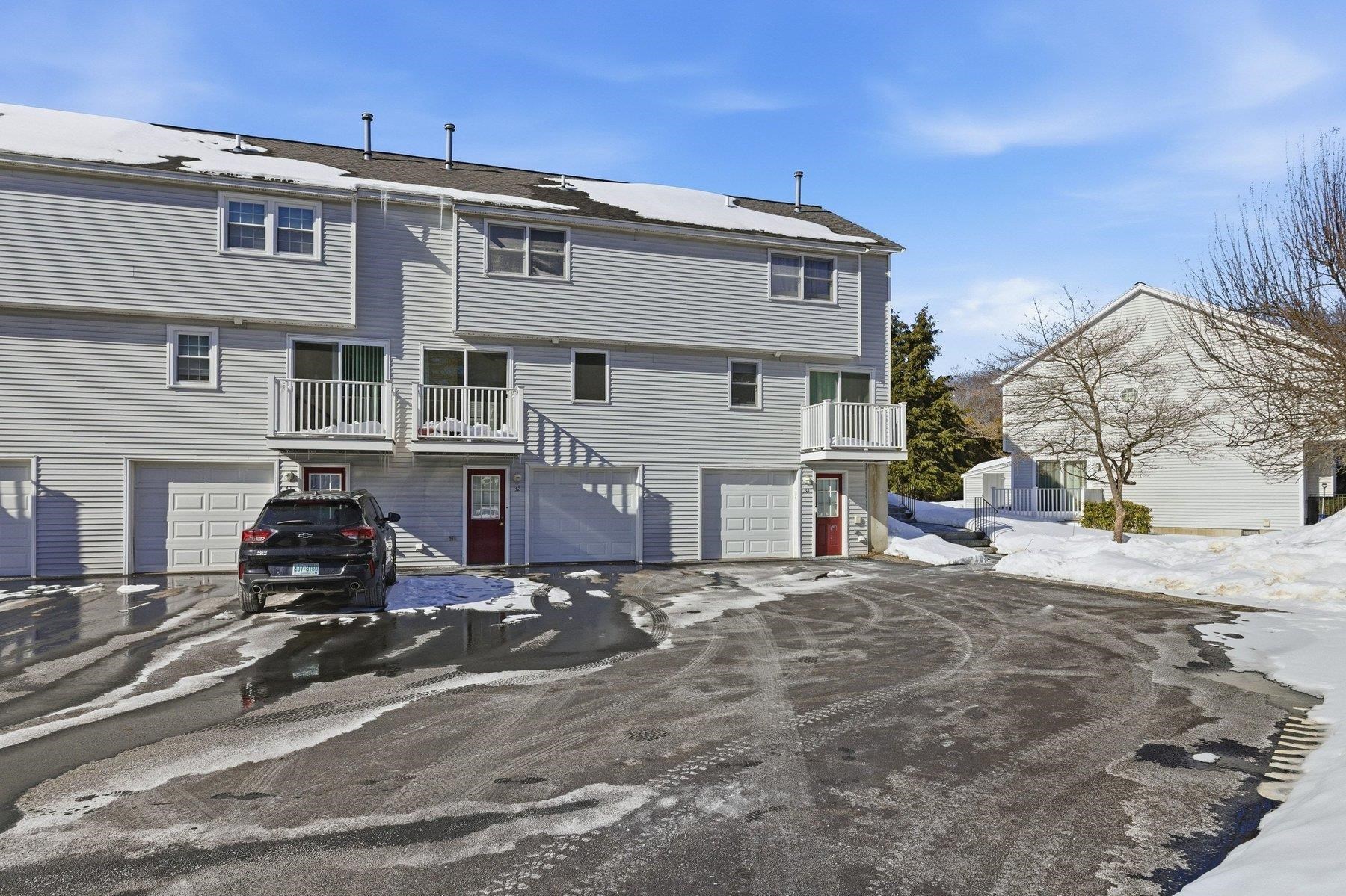 777 Middle Road Unit: 32