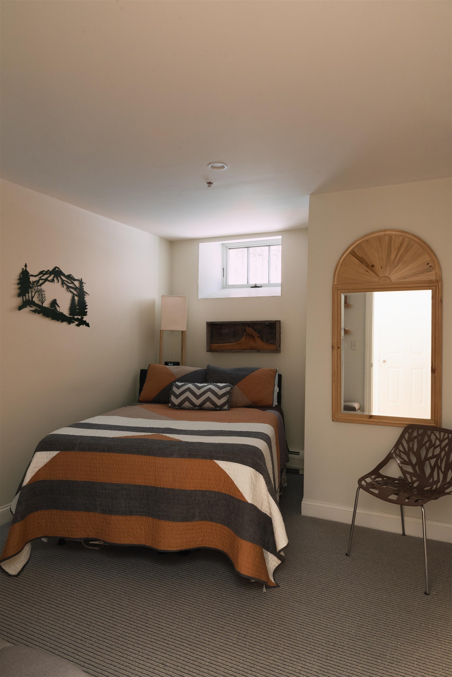 159 State Street Unit: 1B