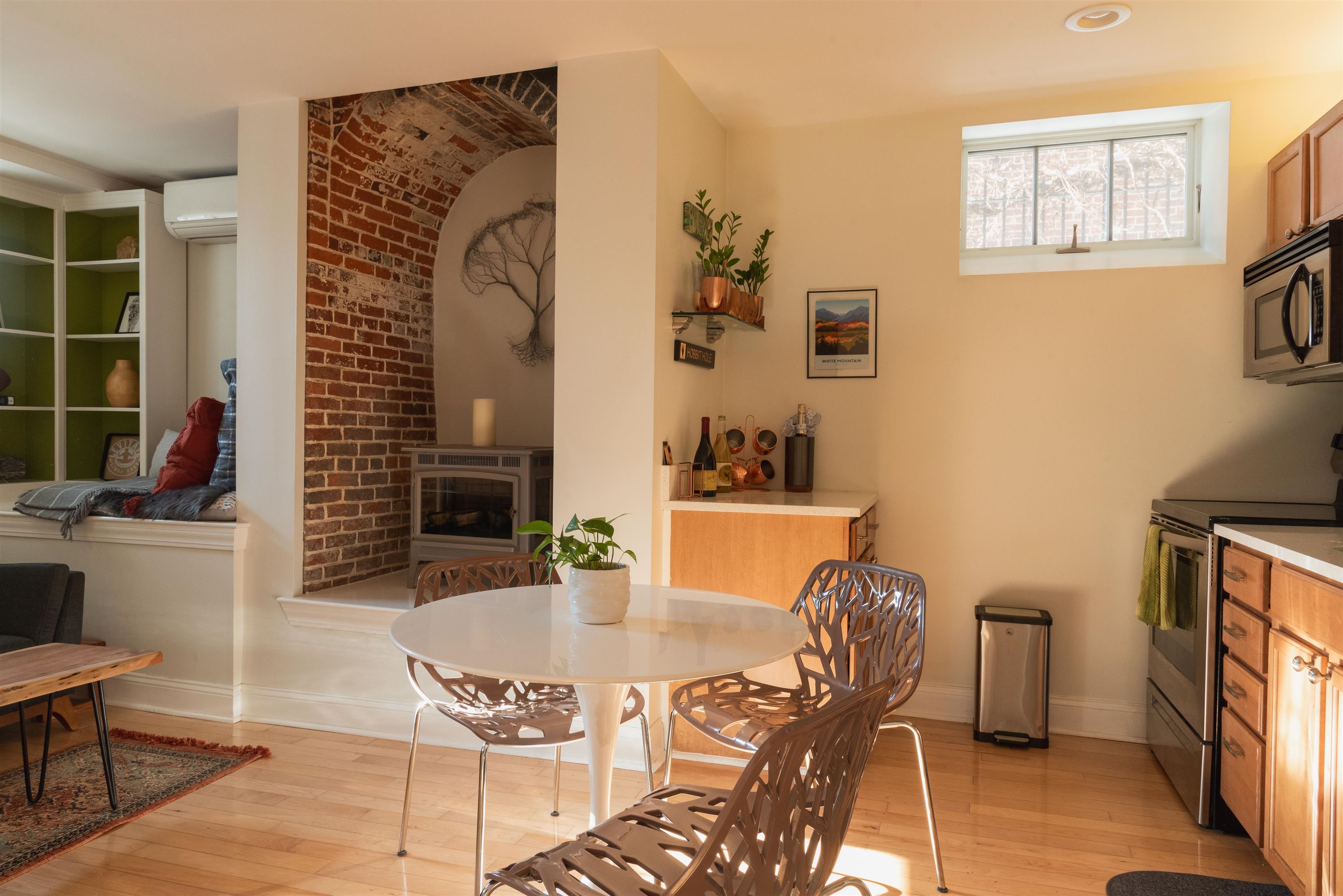 159 State Street Unit: 1B