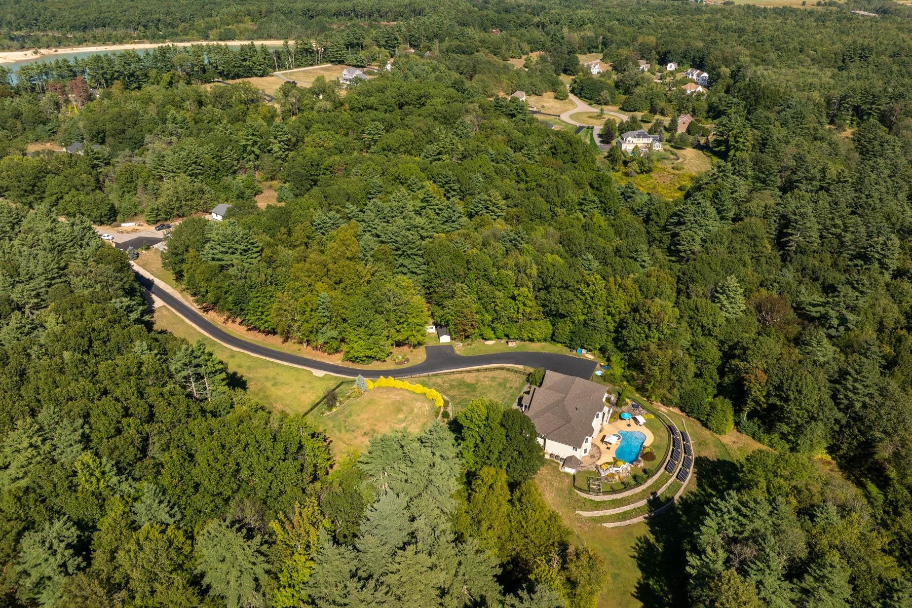 7 FANCY HILL